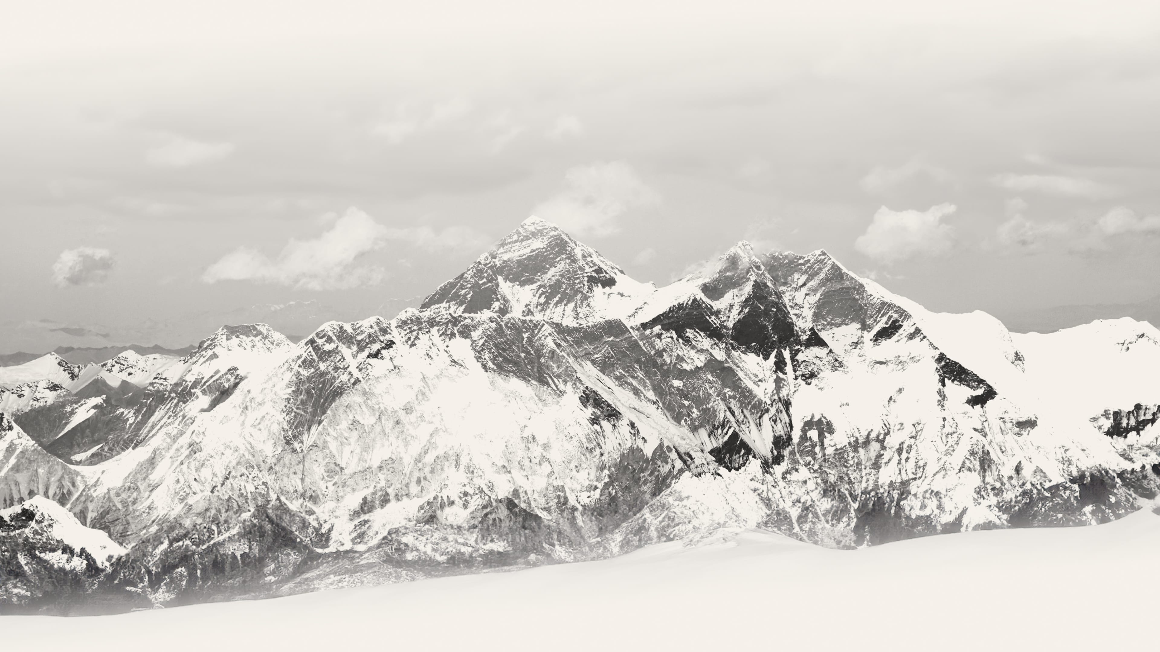 image-mount-everest-background.jpg