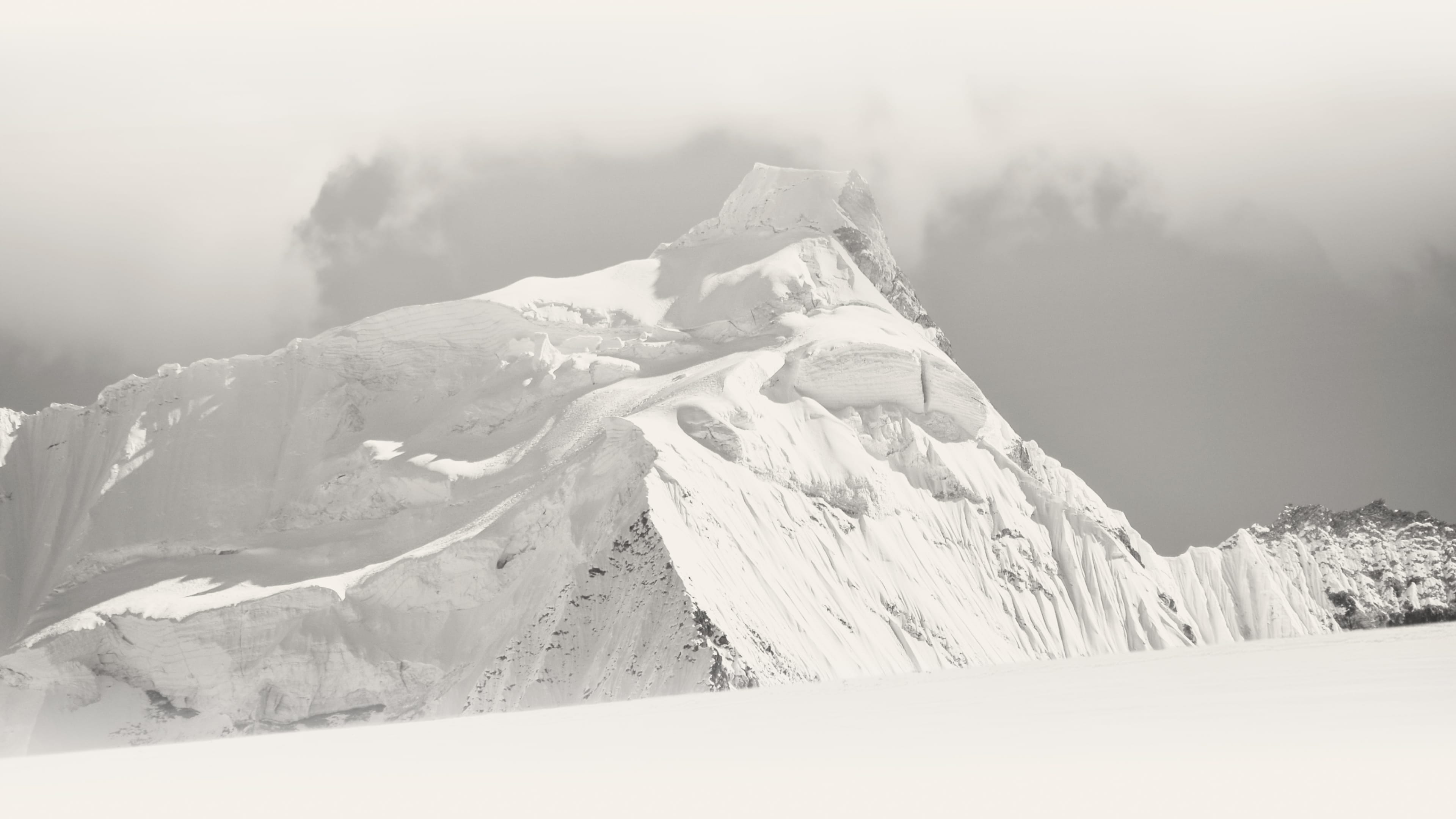 image-mountain-bhutan-background.jpg