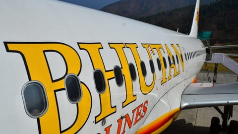 High quality Airbus 320 and 319 aircraft to Bhutan Paro