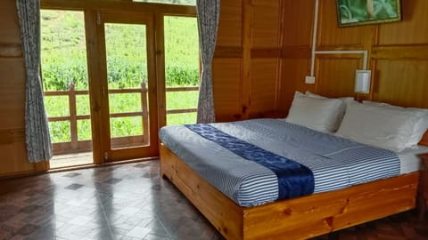 Trogon Villa 