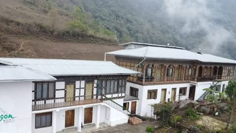 Trogon Villa  Mongar 